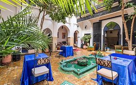 Riad Abbassia Marrakech Premiere - Authentic Medina Experience